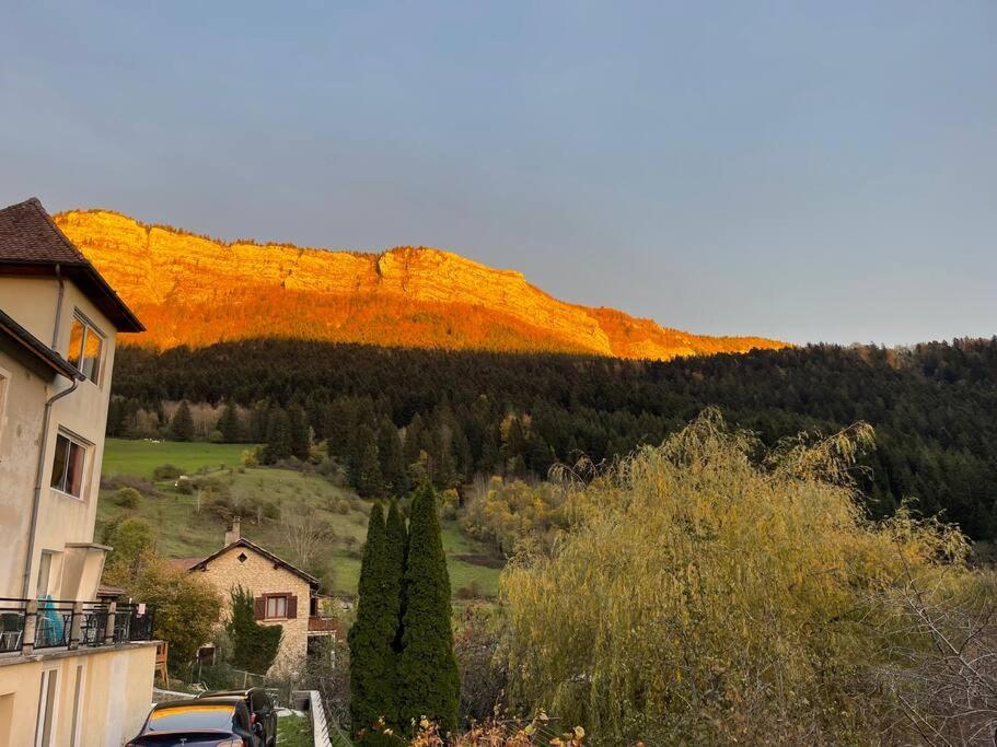 Magnifique Maison Renovee, 10Pers Rencurel Exteriér fotografie